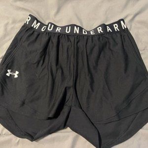 Underarmour shorts